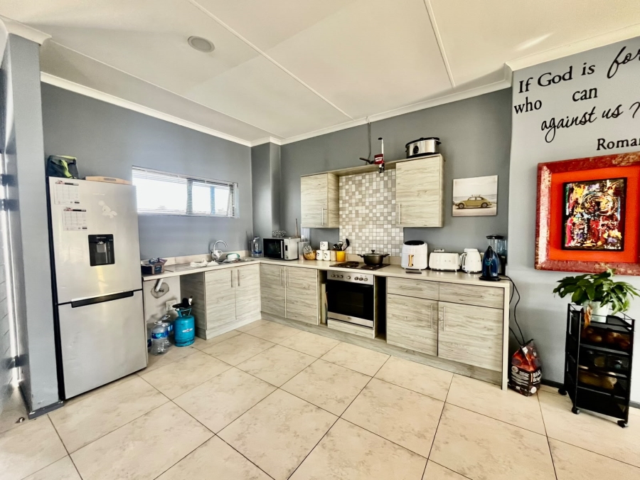 2 Bedroom Property for Sale in Nahoon Valley Park Eastern Cape